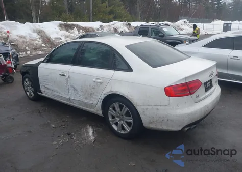 2010 Audi A4 2.0T Premium z USA, uszkodzony, nr VIN WAUBFAFL9AN015077